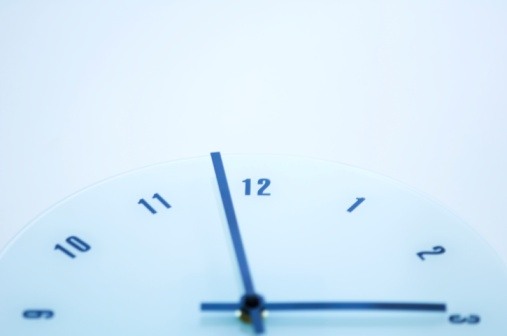 100613782_clock