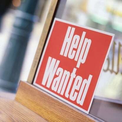 RET_005_help wanted sign
