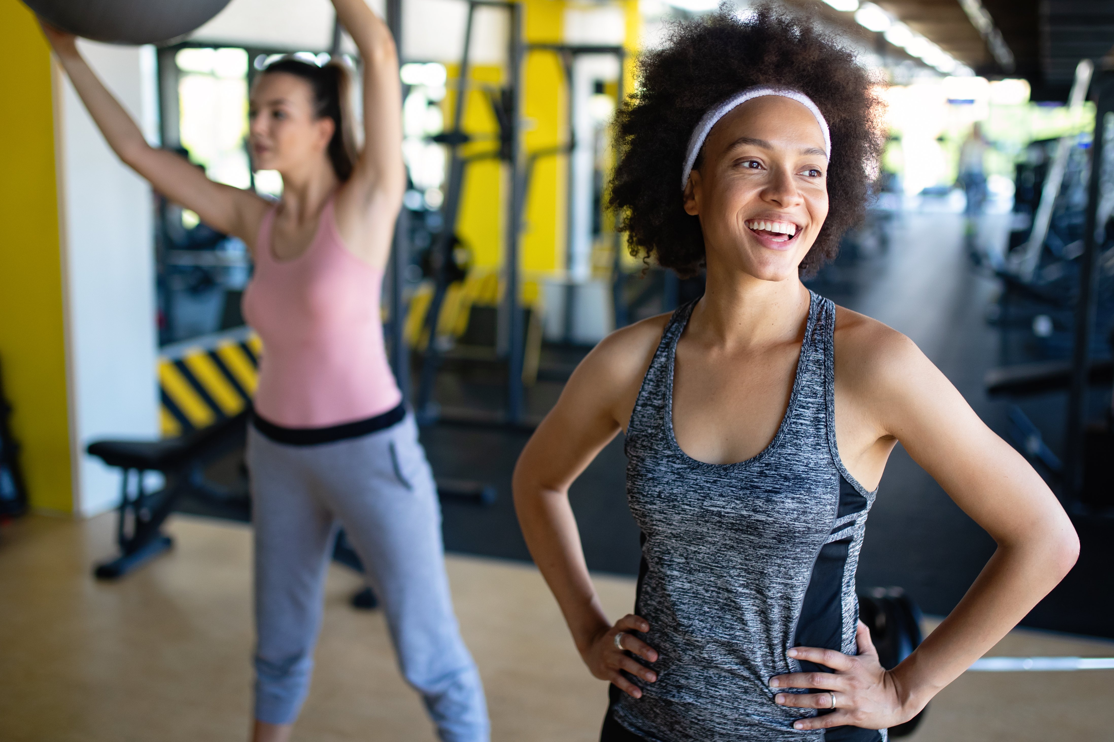 women-working-out-in-gym-together-2022-02-02-04-52-24-utc