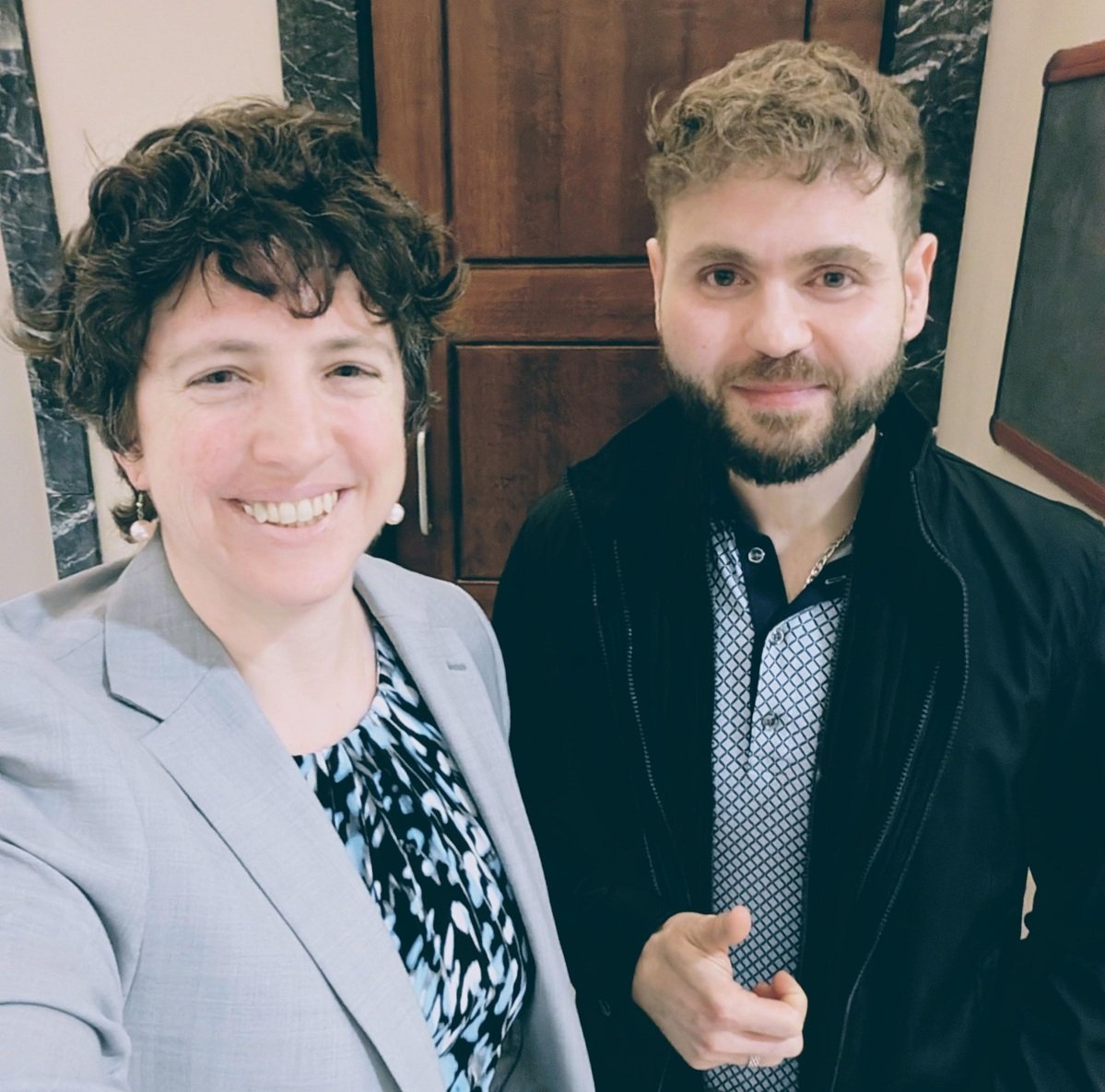 diane-woody-and-client-2