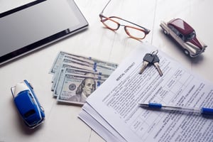 rent-contract-with-keys-and-us-money-on-office-P5NBDRK