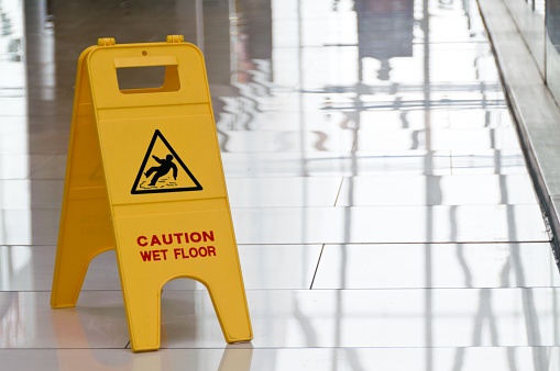 538237647_wet floor sign.jpg