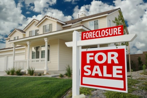 Hire a NJ Bankruptcy Attorney to Stop Foreclosure