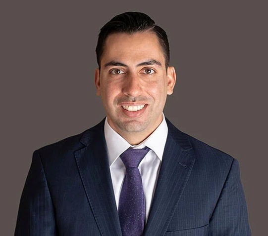 guillermo-gonzalez-headshot-541-478