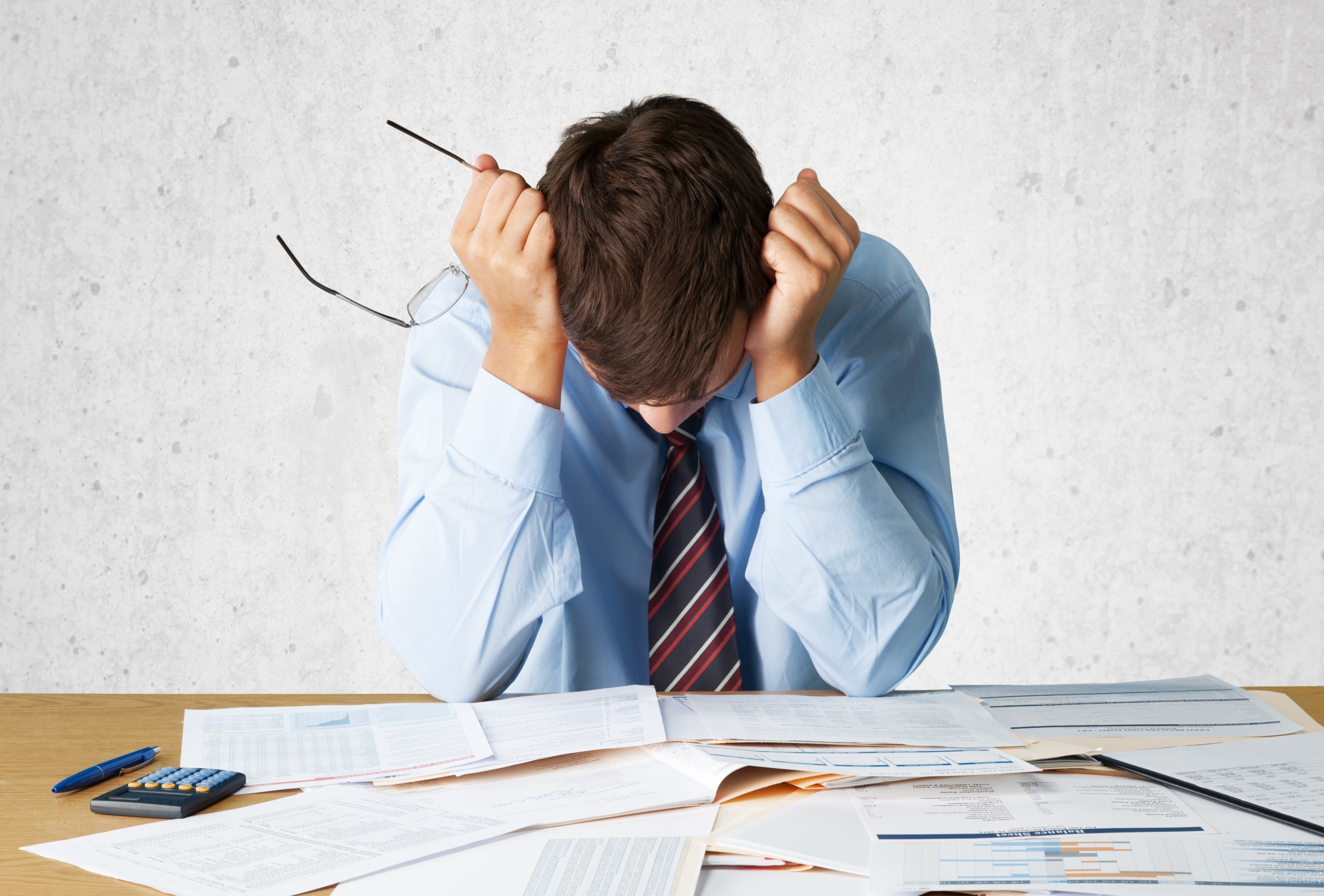 6 Bad Financial Habits That Are Signs You Should Consider Bankruptcy in New Jersey